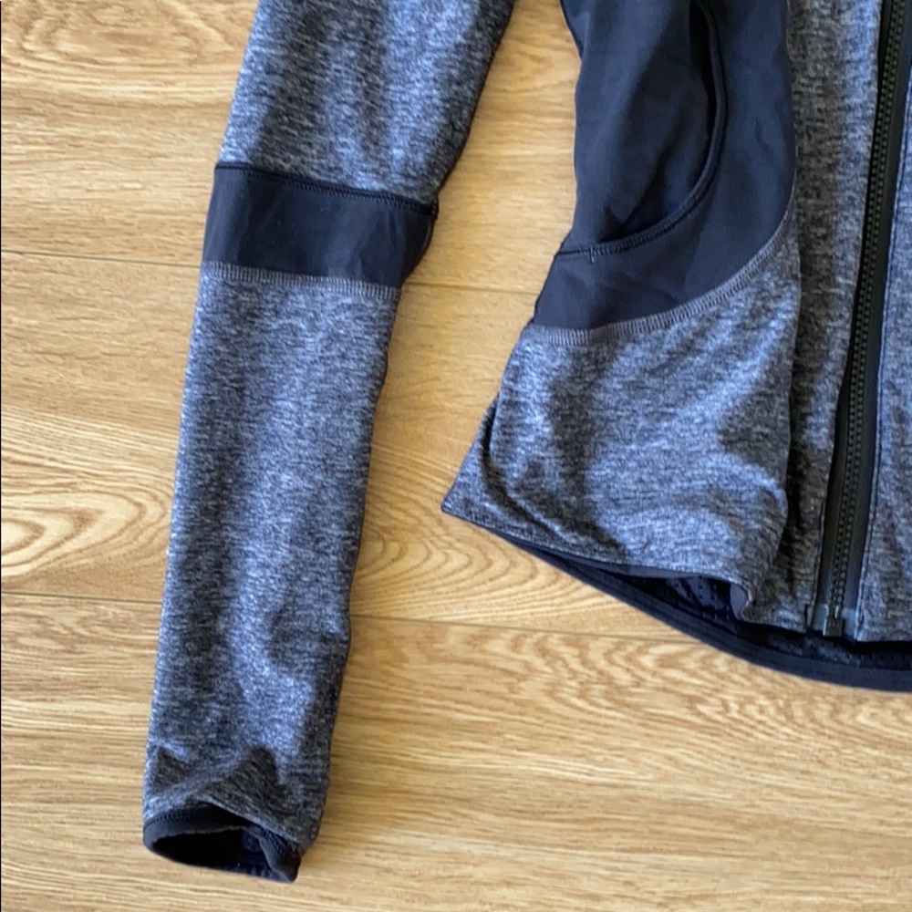 Lululemon zip jacket - Picture 3 of 5